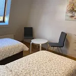 Beste Lage in Rostock: 2-Zimmerwohnung mit Balkon im 1.OG